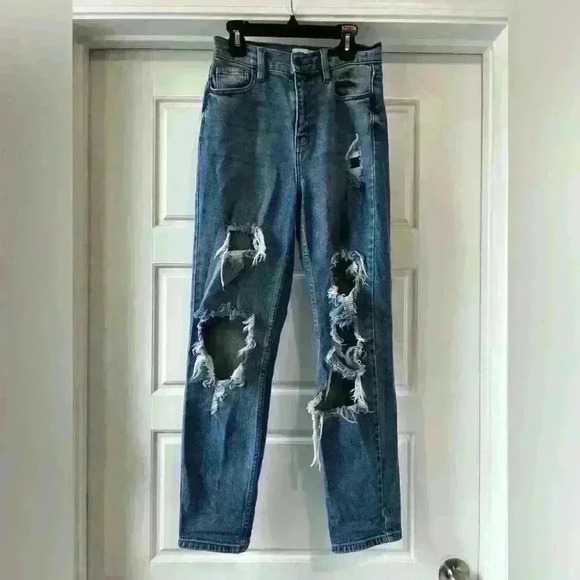 Women’s size 3 jeans from cello - Picture 1 of 5